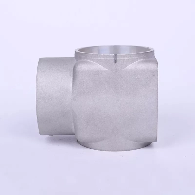 工業(yè)機(jī)器人鋁鑄件